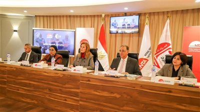 نائب وزير الخارجية والهجرة يشارك باختبارات المرحلة الأخيرة لبرنامج 