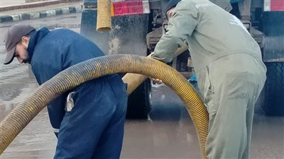 محافظ الدقهلية يتابع جهود المراكز في التعامل مع مياه الأمطار