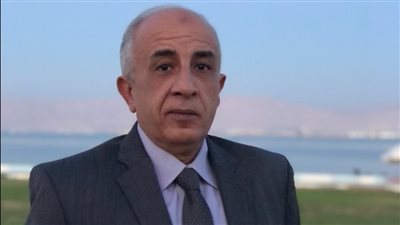 أحمد وزيري سكرتيرًا عامًا لمحافظة الأقصر.. ننشر السيرة الذاتية 