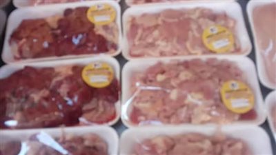 ضبط لحوم مجمدة ودواجن وأسماك مدخنة مخالفة خلال حملات تفتيشية بالشرقية 