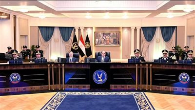 كاتب صحفي: الرئيس السيسي حريص على متابعة الأجيال القادمة لكلية الشرطة