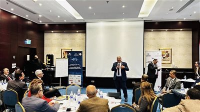 جامعة برج العرب: التعاون مع شركاء الصناعة لربط المناهج باحتياجات سوق العمل