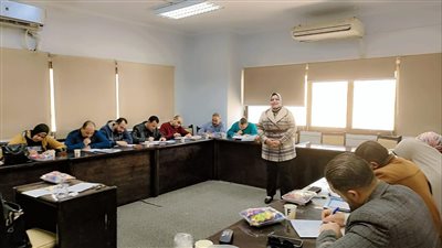 مياه الفيوم تنظم دورة تدريبية حول استراتيجيات التسويق