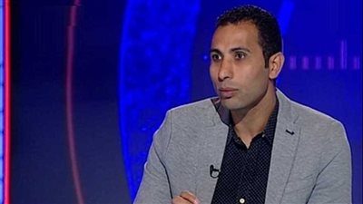 القباني: لا يجوز الرد مطلقًا على الجماهير.. وموقف لاعبي الأهلي 