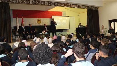 جولات ميدانية لتوعية الطلبة بأهمية المشاركة في الانتخابات  