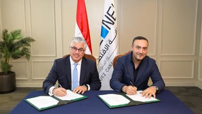 ب 8.8 مليون دولار رئيس اقتصادية قناة السويس يوقع عقد مشروع 