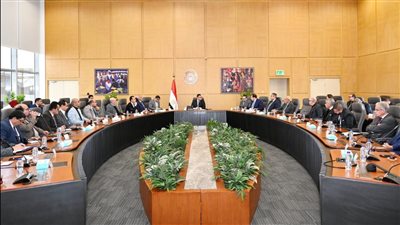 وزير الإسكان يلتقى مجموعة من المطورين العقاريين للتوسع بفرص الاستثمار مع القطاع الخاص