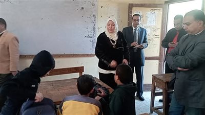 وكيل تعليم ببني سويف تقرر إحالة إدارة مدرستين بتعليم ببا للتحقيق..لهذا السبب 