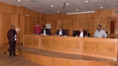 في أول أيام عمله.. السكرتير العام للأقصر يعقد لقاء اليوم المفتوح