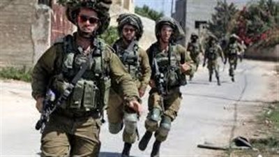 العدوان الإسرائيلي يقتحم بلدة حزما شمال القدس