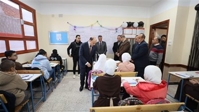 تعليم القليوبية تكشف حقيقة شراء الطلاب أوراق الأمتحانات