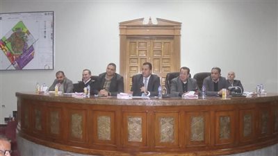 مطالب الأهالي على طاولة جهاز مدينة العاشر من رمضان 