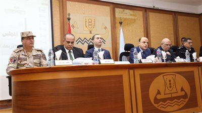 تسهيل إجراءات تقنين أراضي املاك الدولة تيسيرًا على المواطنين بكفرالشيخ