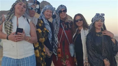 مؤسسة كيلوباترا بهولندا تنظم رحلة سياحية إلى مصر للترويج وتنشيط السياحة.. صور