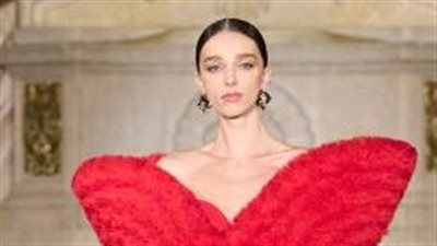 حيل تنسيق فساتين السهرة مع قوامك في ليلة رأس السنة 