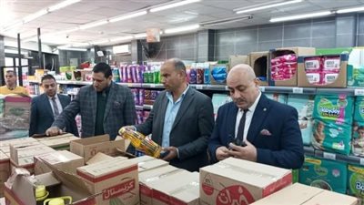 ضبط 155 سلعة مجهولة المصدر بالمنيا 