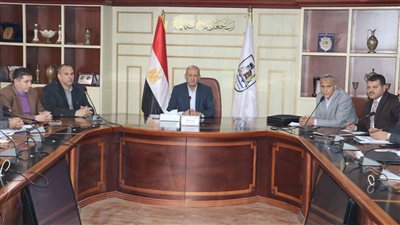 سكرتير  بنى سويف يتابع سير العمل بمنظومة التصالح بمراكز ومدن 