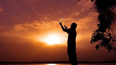 اختم يومك بأفضل اذكار المساء المأثورة عن النبي.. درع الأمان وسكينة الروح