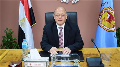 إخلاء المبني المجاني بمستشفى سوهاج الجامعي القديم