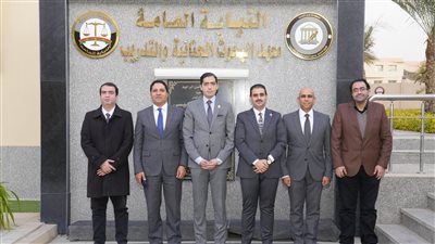 اشتراك 31 عضواً من رجال النيابه العامه بدورة الذكاء الاصطناعي بجامعه القاهرة
