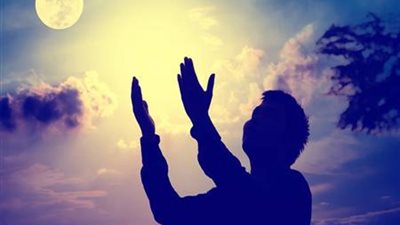 حكم تخصيص بعض الأيام والليالي بالعبادة