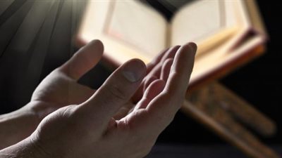 أدعية بداية العام الجديد 2025: دعوات للخير والحماية وتحقيق الأمنيات