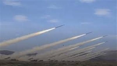 عاجل.. أنصار الله تقصف قاعدة