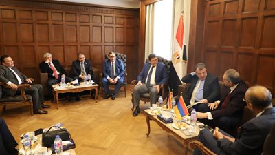 الغرفة التجارية بالإسكندرية تستقبل سفير أرمينيا لدى القاهرة