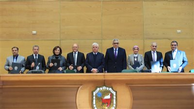 وزير التعليم العالي يشهد افتتاح مؤتمر 