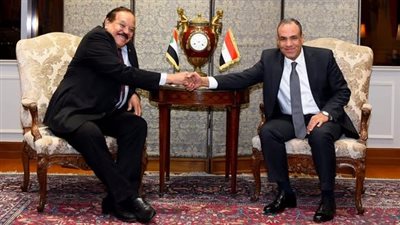 وزير الخارجية يستقبل نظيره السوداني