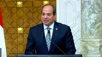 محافظ قنا ورئيس جامعة جنوب الوادي يهنئان الرئيس بحلول العام الجديد 