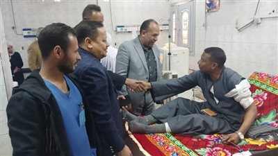 رئيس المركز يتفقد مستشفى قوص المركزي بقنا 