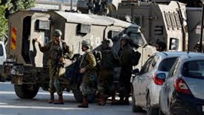 الكيان الصهيوني يقتحم قرية دير أبو مشعل غرب رام الله 