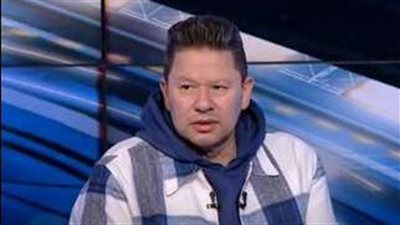 رضا عبدالعال يهاجم لاعب الأهلي المحترف 