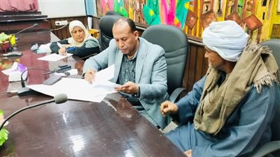 رئيس مركز قوص الجديد يعقد لقائه الاول مع المواطنين