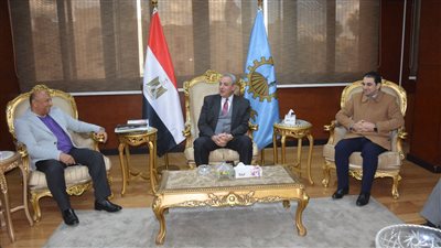 الغربية تناقش الموقف التنفيذي لمشروعات الشركة الوطنية للمقاولات