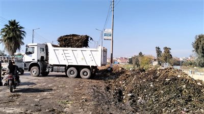 الدقهلية: رفع 3100 طن نواتج تطهير بالمنزلة وبني عبيد