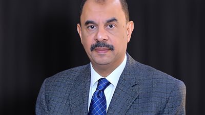 محافظ سوهاج يهنئ الشعب المصري بالعام الميلادي الجديد