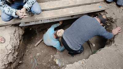 محافظة القليوبية : الانتهاء من ردم  الانهيار الأرضي بقرية العلوة