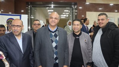 محافظ القليوبيه  يفتتح معرض الكتاب الأول بقصر ثقافه القناطر الخيريه 