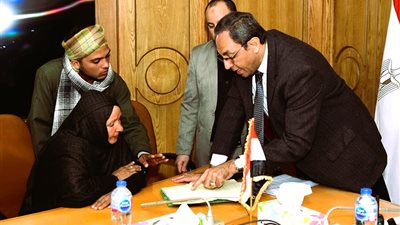  150 شاكيًا يطرقون ديوان قنا بحثًا عن حلول لمشاكلهم  