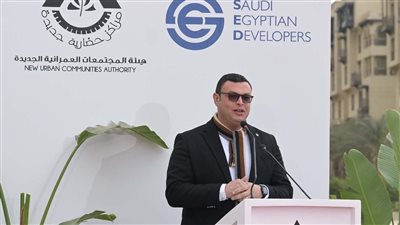 وزير الإسكان: الوزارة تنفذ مشروعات فى وسط القاهرة باستثمارات  22.2 مليار جنيه