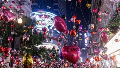 شاهد .. احتفالات دبي وسيدني برأس السنة الجديدة 2025