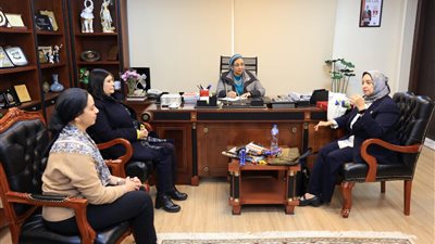 أمل عمار: المرأة لها دور عظيم في ممارسة العمل الخيري بمختلف صوره