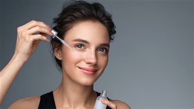 فوائد النياسيناميد للبشرة| أبرزها يعالج التجاعيد