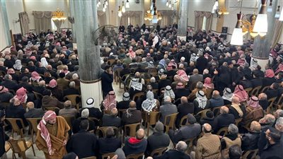 اجتماع وجهاء وممثلي عائلات محافظة الخليل: انتقادات للسلطة الفلسطينية بشأن حصار مخيم جنين