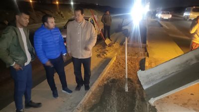 رئيس جهاز الشروق يتابع أعمال استكمال الأرصفة والجُزر بالمحور الشرقي بالمدينة