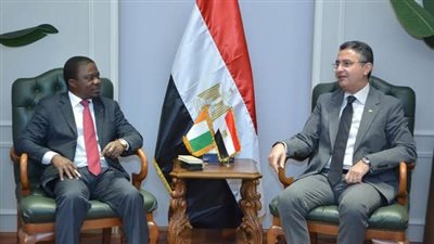وزير التموين يلتقي سفير كوت ديفوار لبحث سبل التعاون المشترك