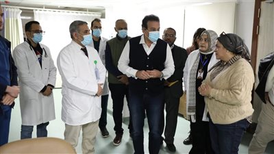 وزير الصحة يتفقد مستشفى محلة مرحوم للوقوف على الخدمة الطبية المقدمة للمواطنين