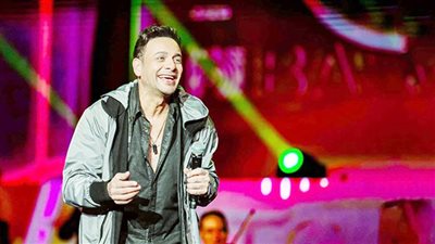 مصطفى قمر: فخور بالوقوف لأول مرة على خشبة البالون 